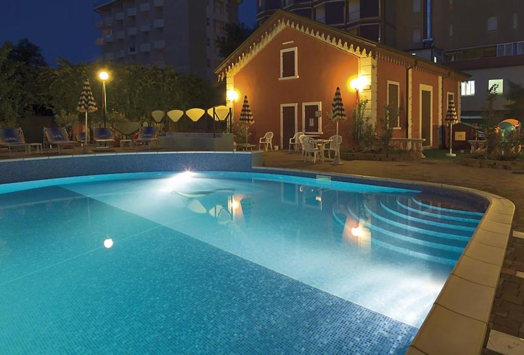 Hotel Sorriso เบลลาเรีย-อีเจอา มารีนา ภายนอก รูปภาพ
